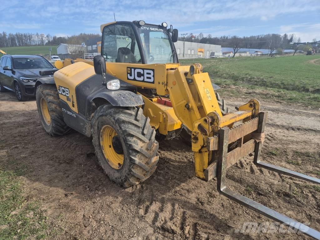JCB 531-70 Agri Kmetijski teleskopski nakladalci