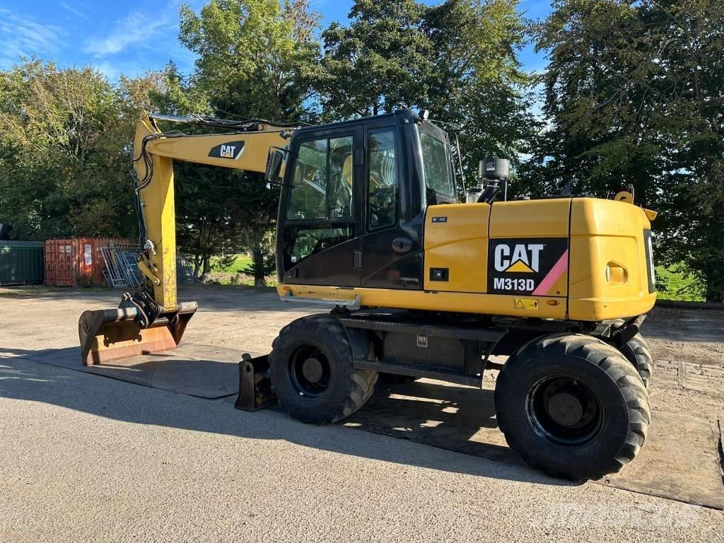 CAT M 313 D - 13.285H Bagri na kolesih