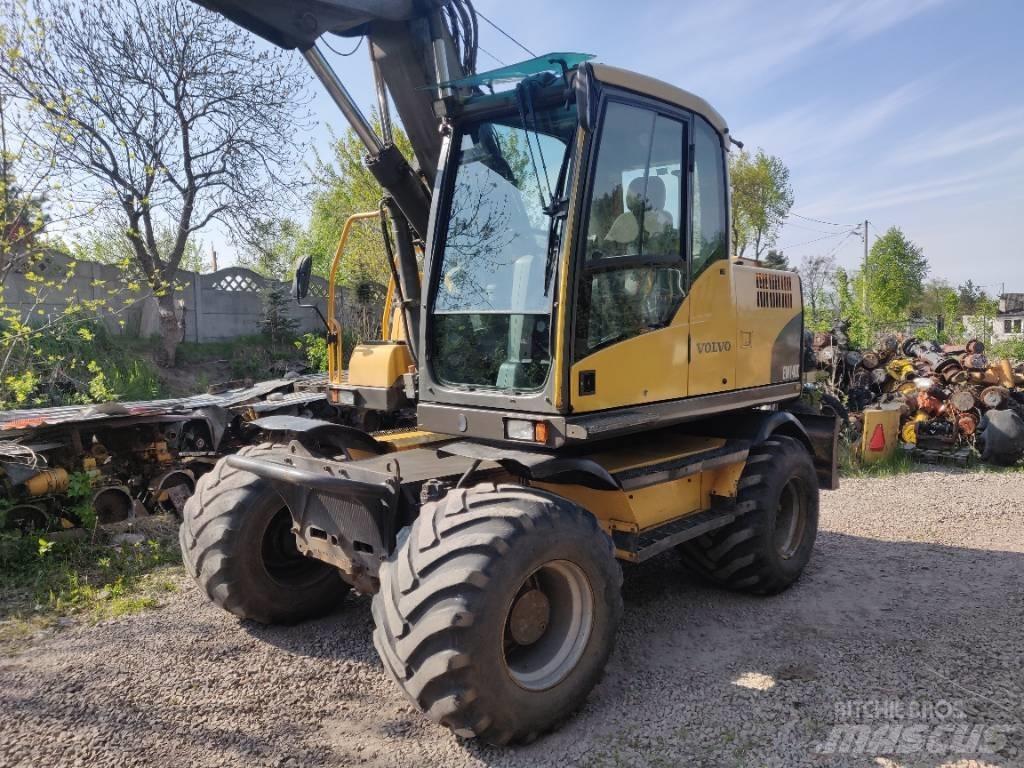 Volvo EW 140 C Bagri na kolesih