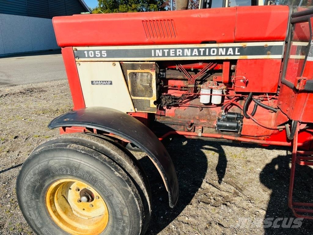 International 1055 Traktorji