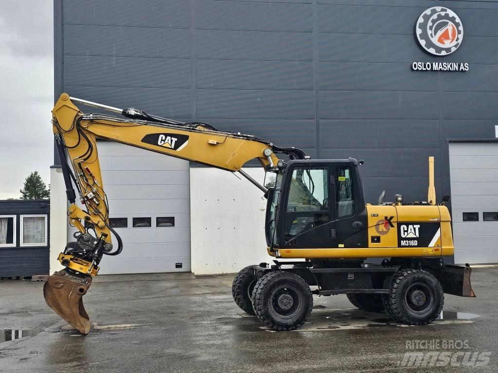 CAT M 316 D Bagri na kolesih