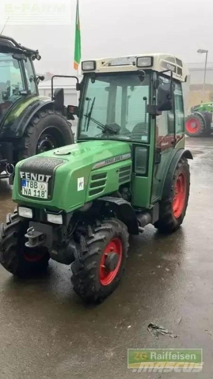 Fendt 206 Traktorji