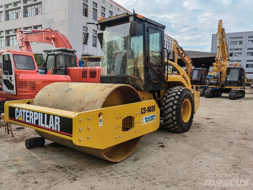 CAT GS683E Enojni valjarji