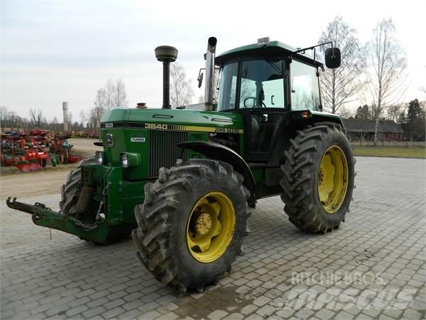 John Deere 3640 Traktorji
