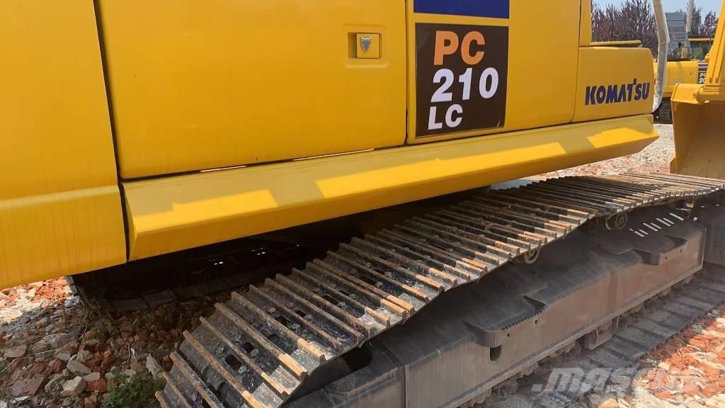 Komatsu PC 210 LC Bagri goseničarji