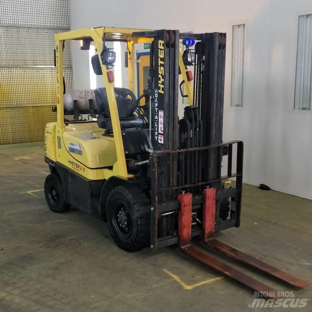 Hyster H2.50TX Plinski viličarji