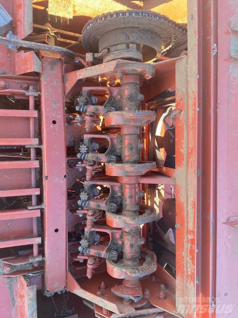 Hesston 4600 Balirke (kvadratne bale)