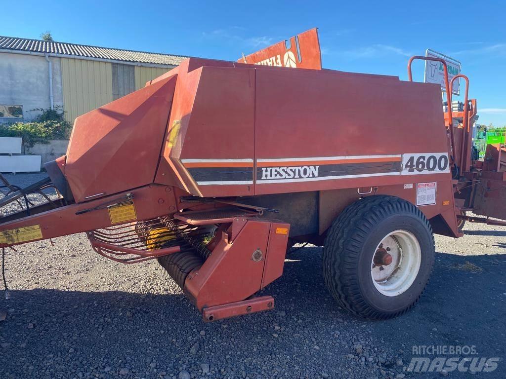 Hesston 4600 Balirke (kvadratne bale)