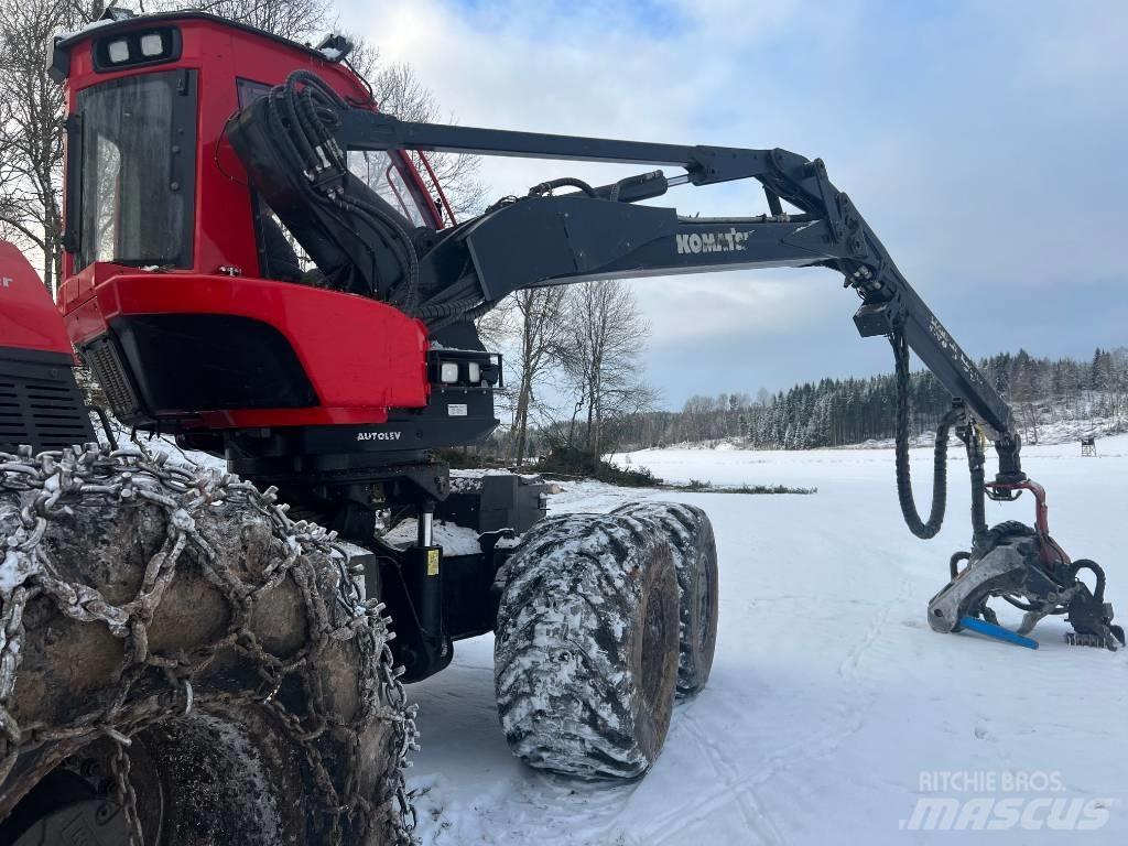 Komatsu 951 Harvesterji