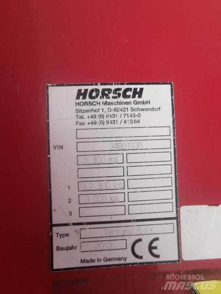 Horsch Terrano 5 FX Kultivatorji
