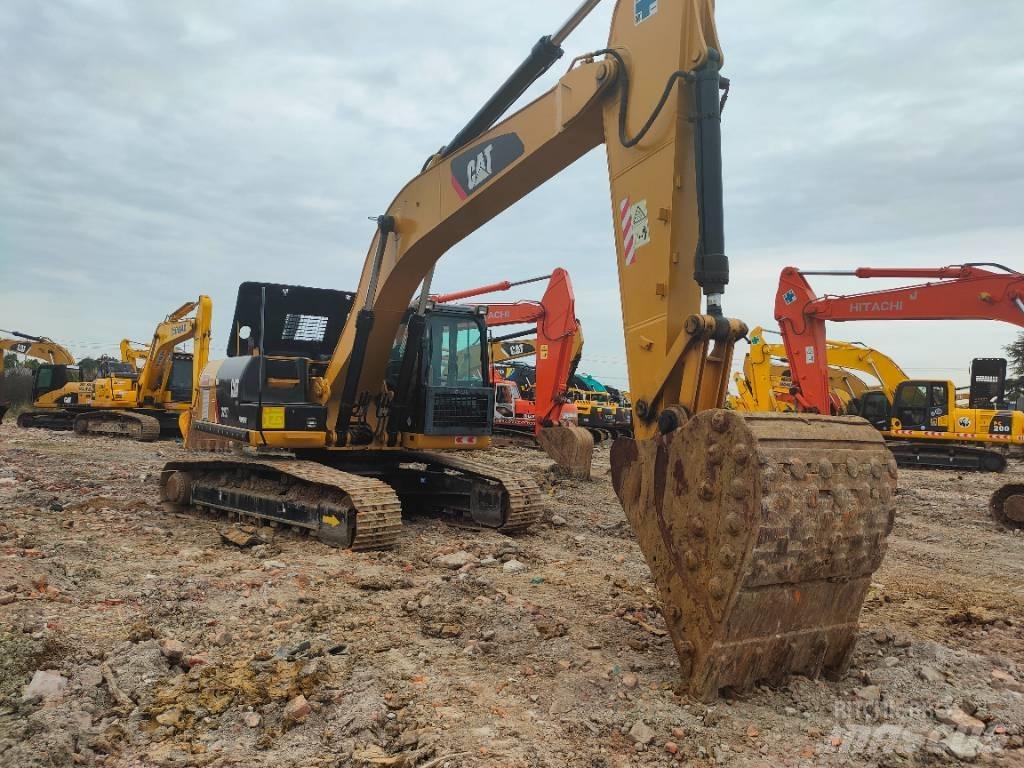 CAT 326D Bagri goseničarji
