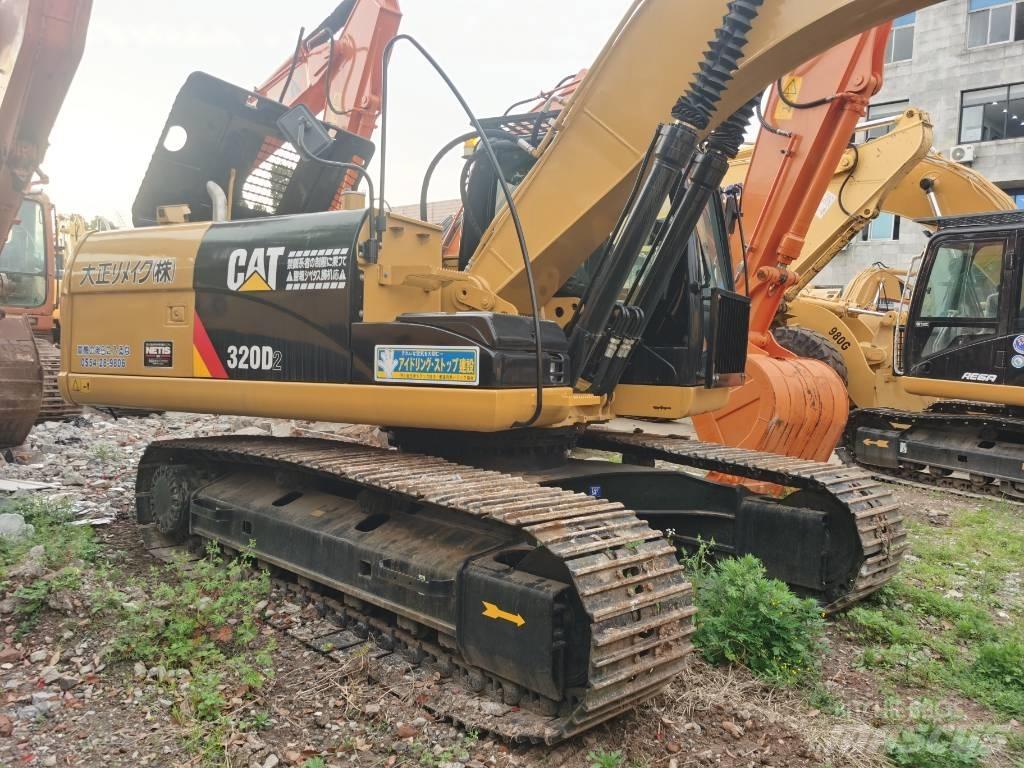 CAT 320 D2 Bagri goseničarji