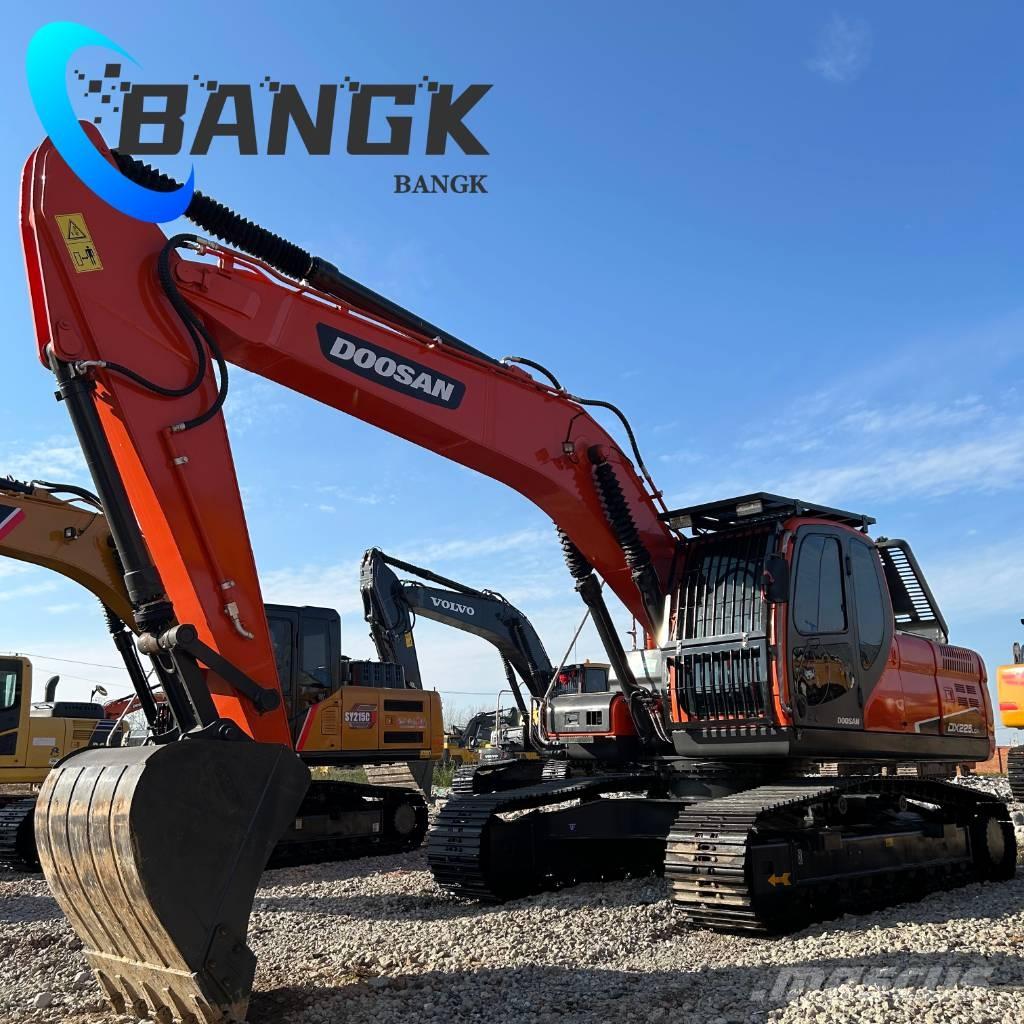 Doosan DX225LCA Bagri goseničarji