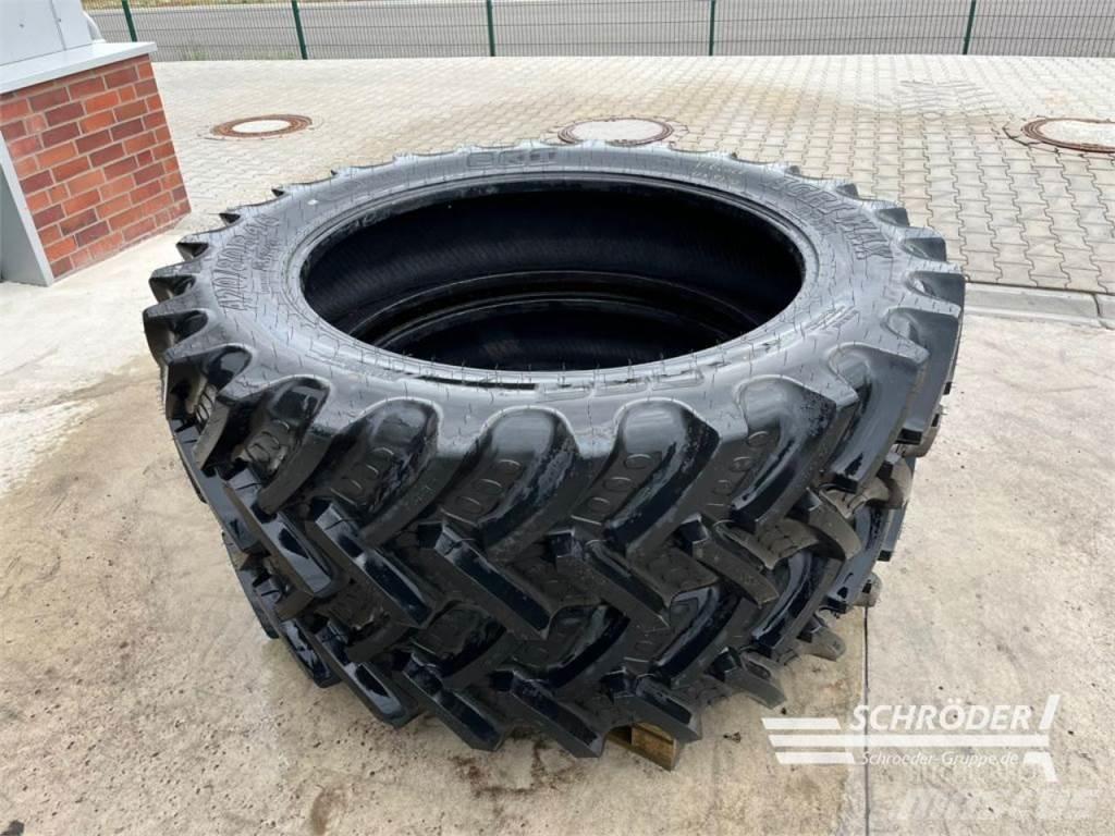 BKT 2X 420/80 R46 Gume, kolesa in platišča