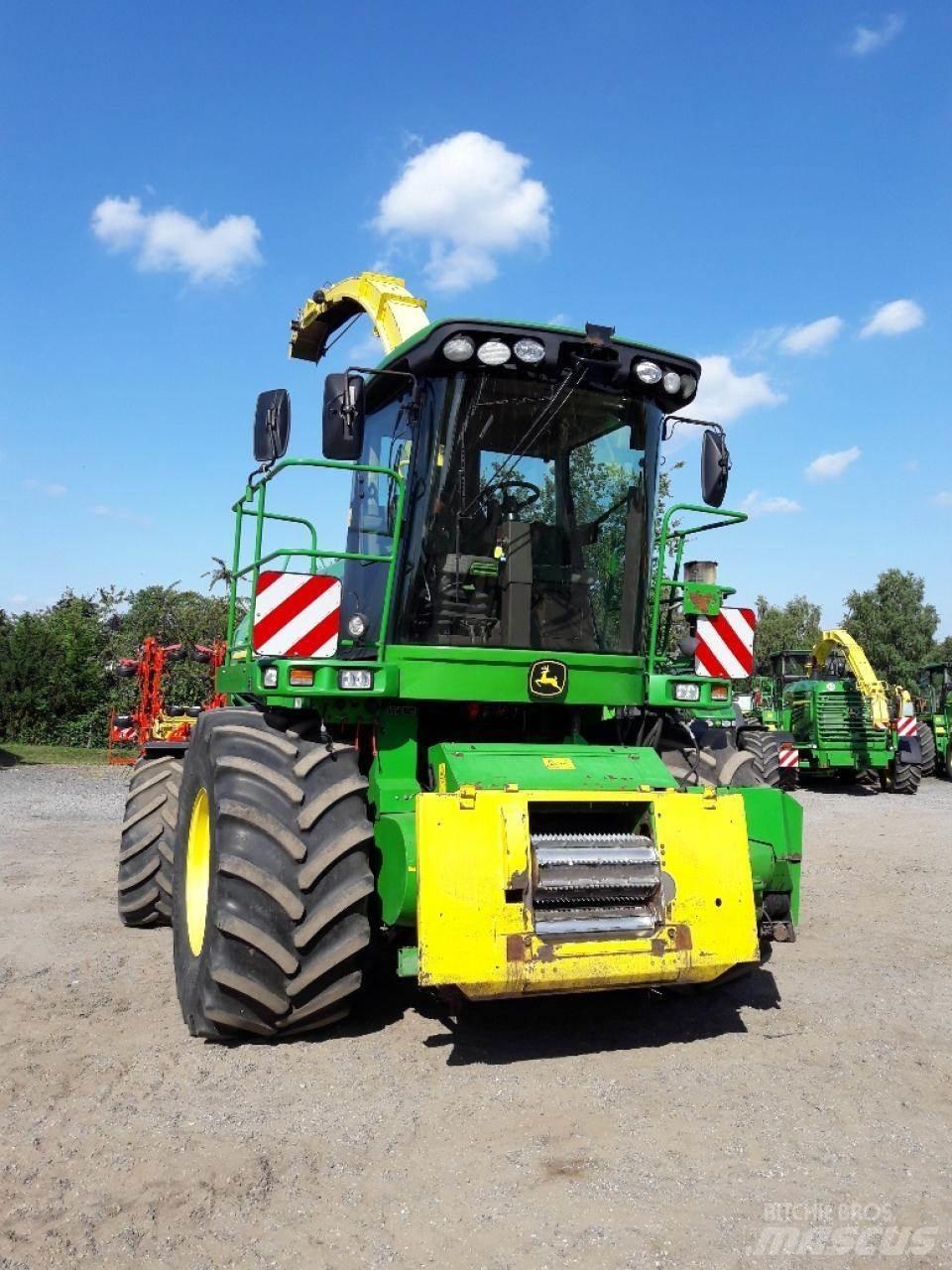 John Deere 7350 Stroji za krmo na lastni pogon