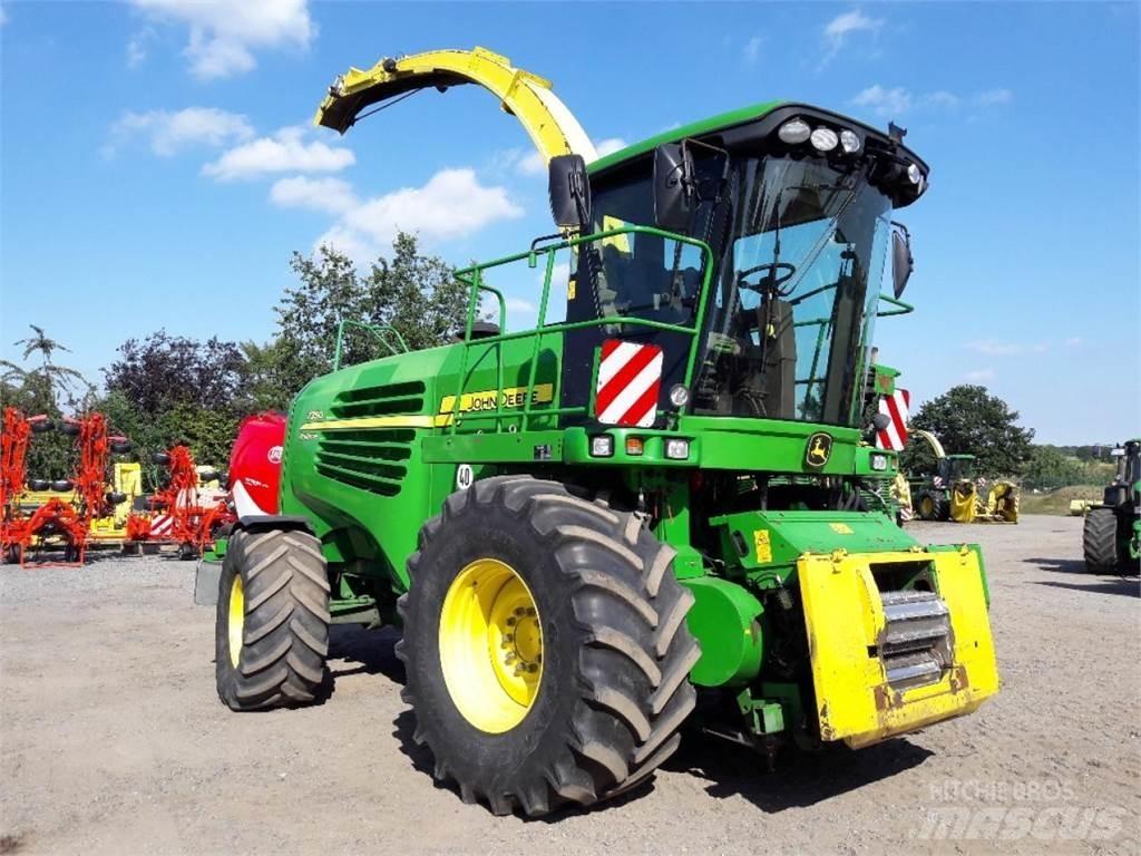 John Deere 7350 Stroji za krmo na lastni pogon