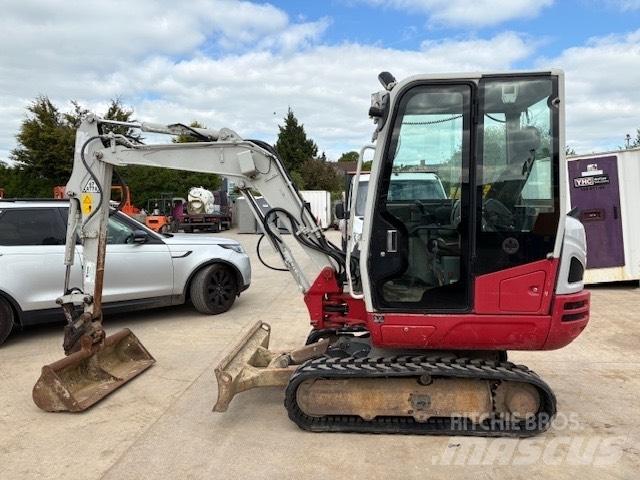 Takeuchi TB 230 Mini bagri <7t