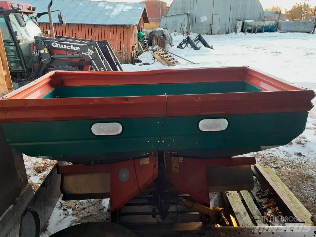 Sulky DPX Trosilniki mineralnega gnojila