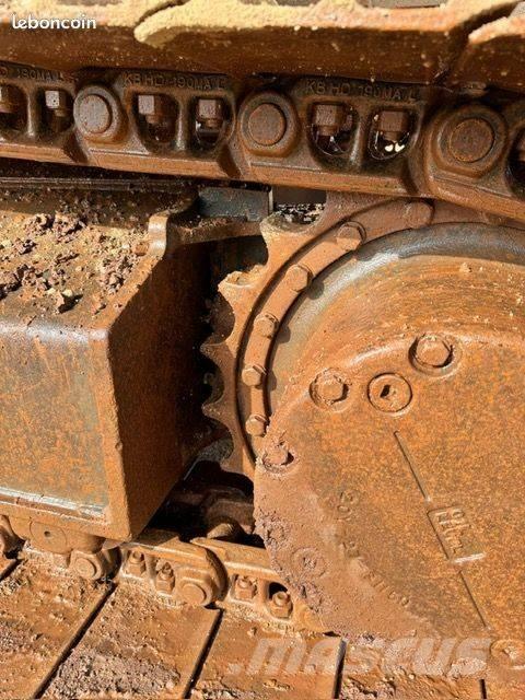 Komatsu PC 210 Bagri goseničarji