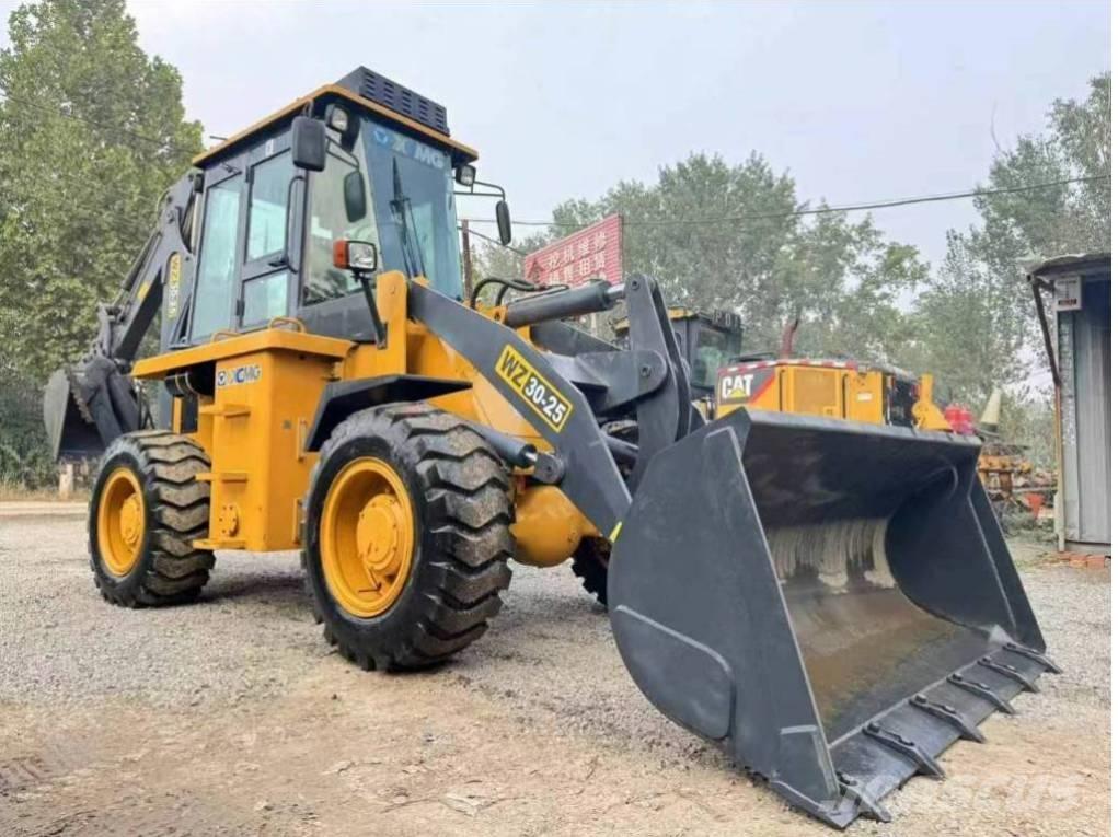 XCMG WZ 30-25 Kolesni nakladalci