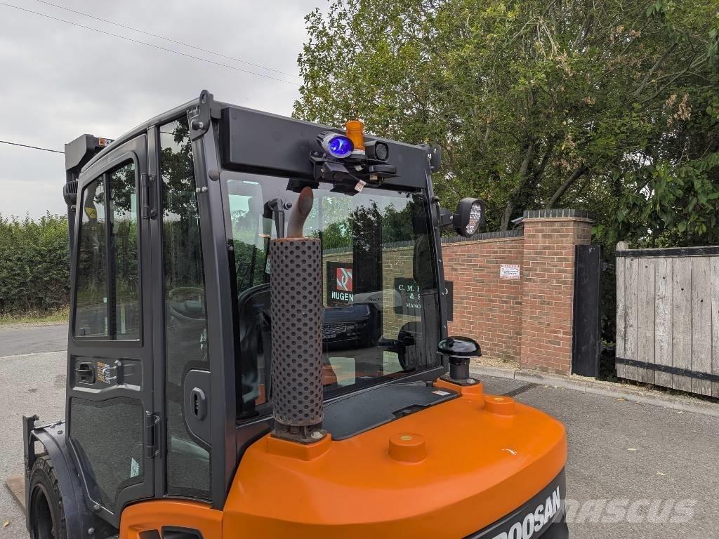 Doosan D 35 C-9 Dizelski viličarji