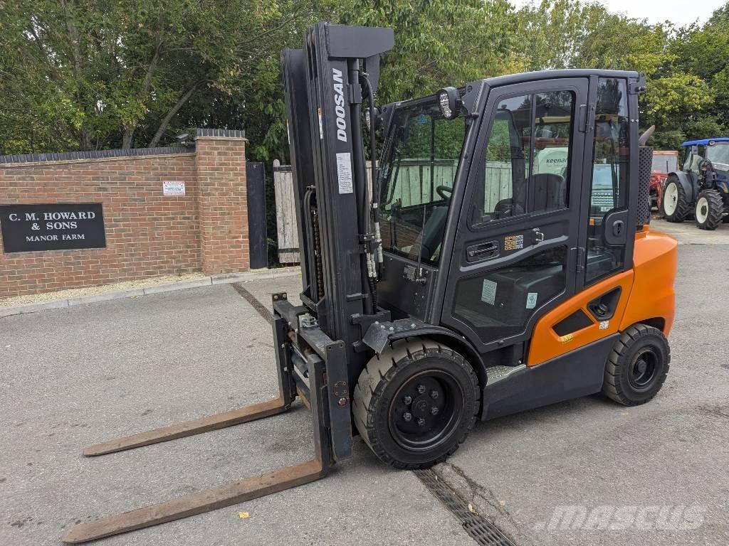 Doosan D 35 C-9 Dizelski viličarji
