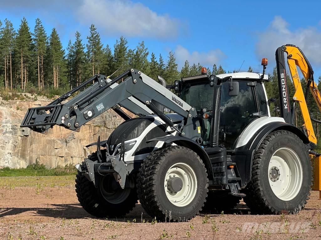 Valtra T 174 Traktorji