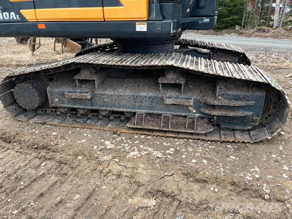 Hyundai HX 140 AL Bagri goseničarji
