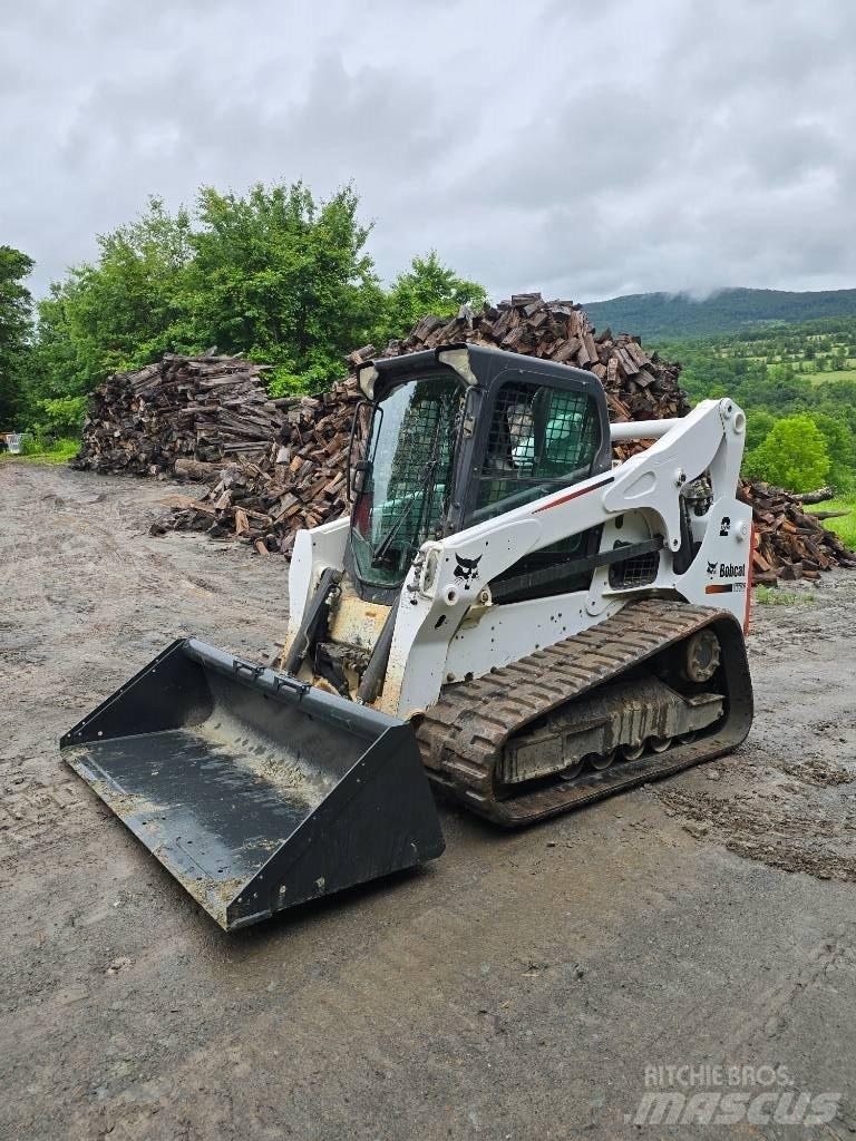 Baark T 770 Skid steer mini nakladalci