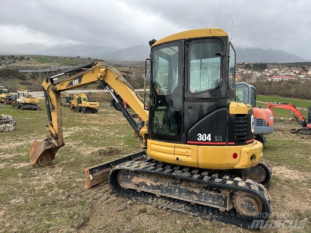 CAT 304 CR Mini bagri <7t