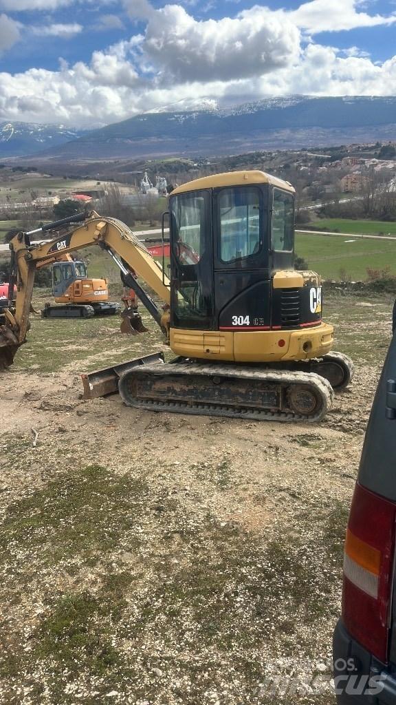 CAT 304 CR Mini bagri <7t