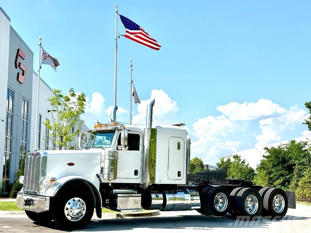 Peterbilt 388 Vlačilci