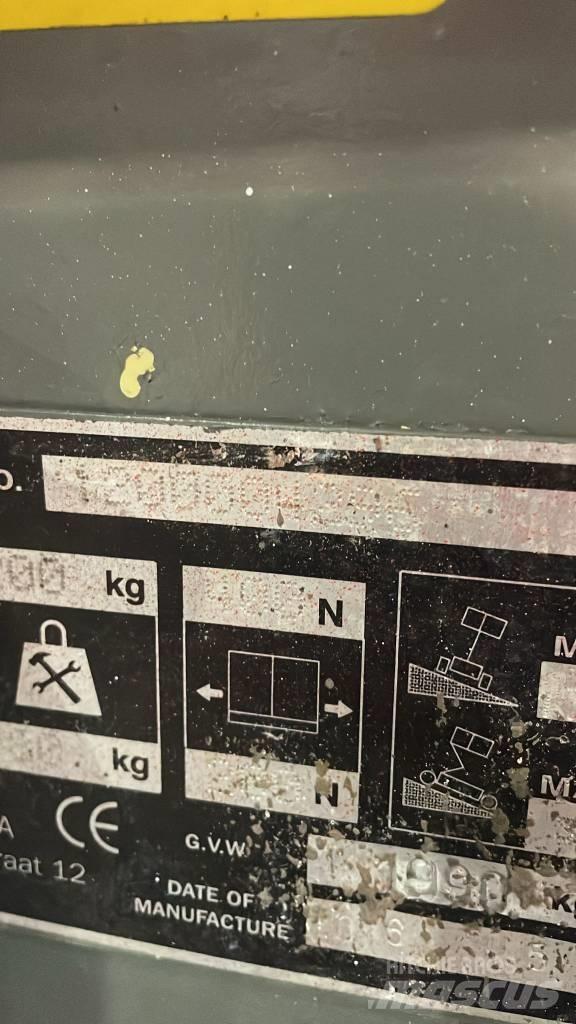 JLG 2030 ES Škarjaste dvižne ploščadi