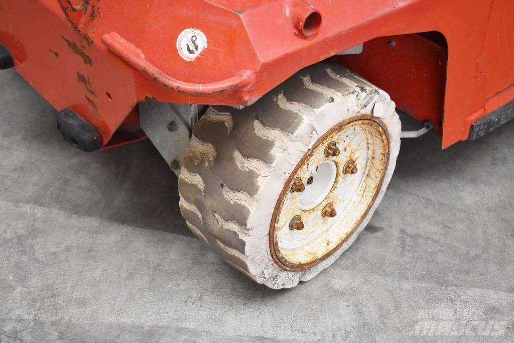 PB Lift S171-12E Škarjaste dvižne ploščadi