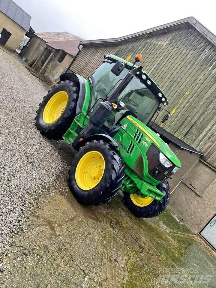 John Deere 6120 R Traktorji