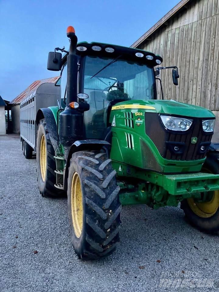 John Deere 6120 R Traktorji