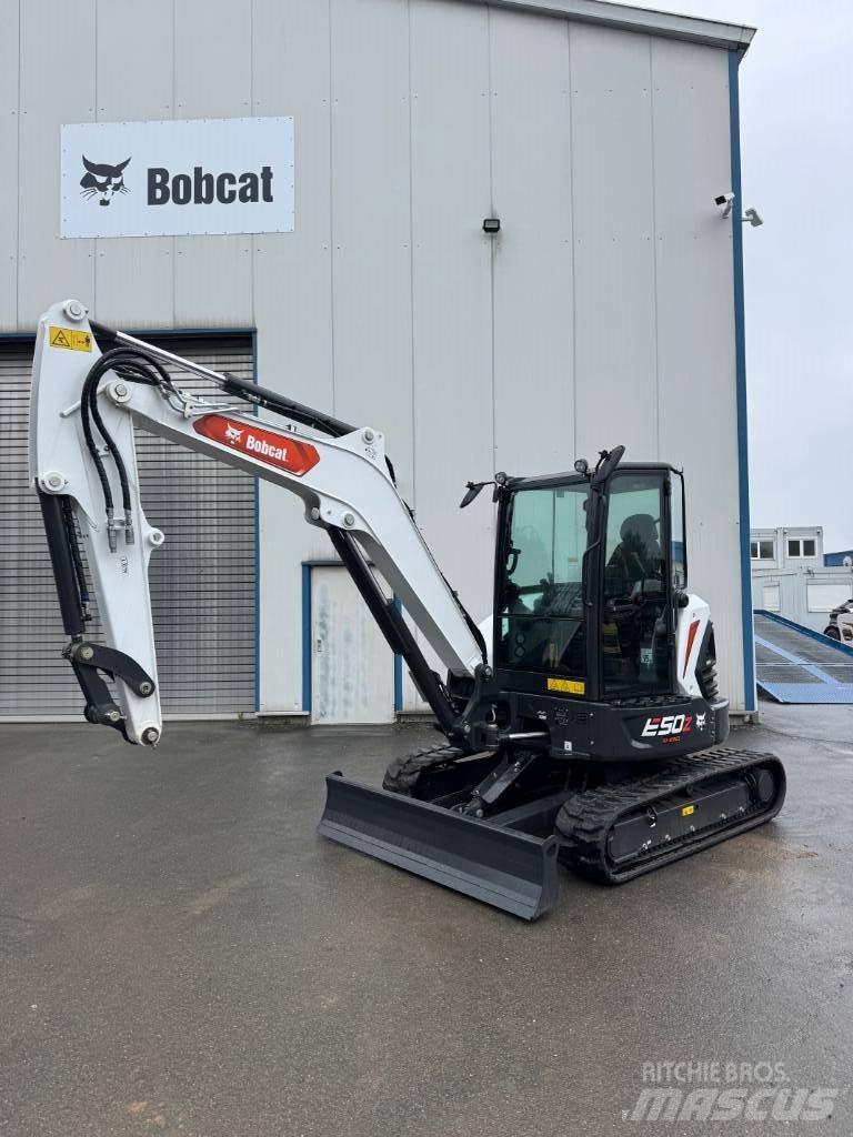 Bobcat E50z Mini bagri <7t