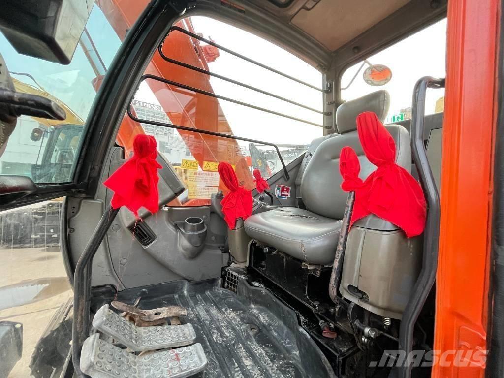 Hitachi ZX 75 Mini bagri <7t