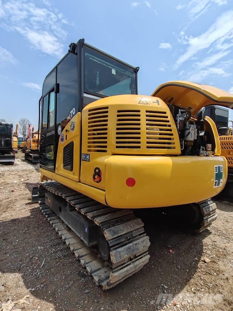 Komatsu PC 70 Bagri goseničarji
