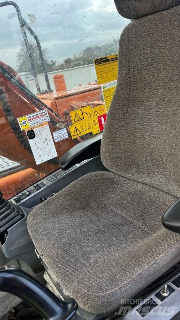 Doosan DX225 Bagri na kolesih