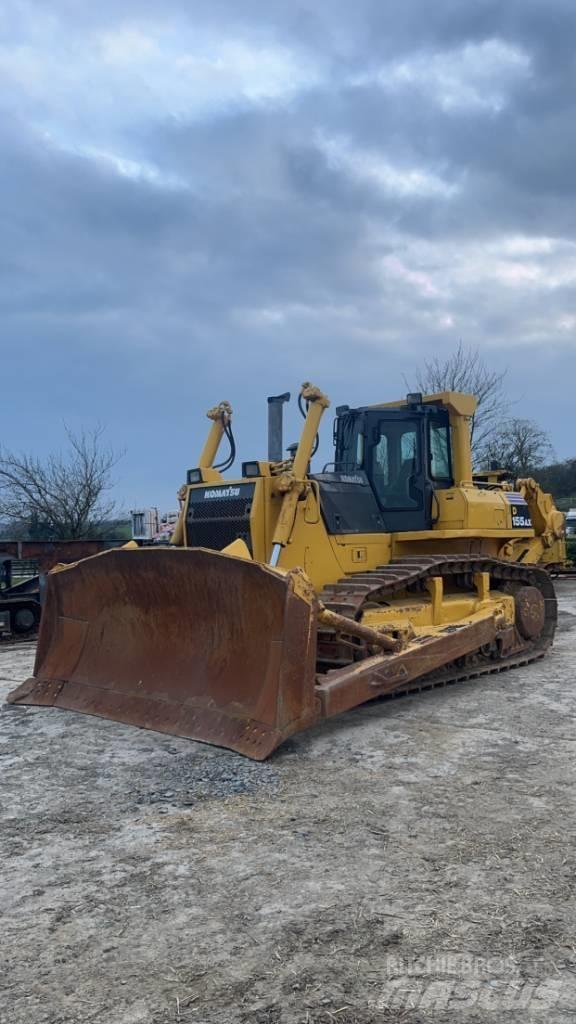 Komatsu D 155 AX-5 Buldožerji goseničarji