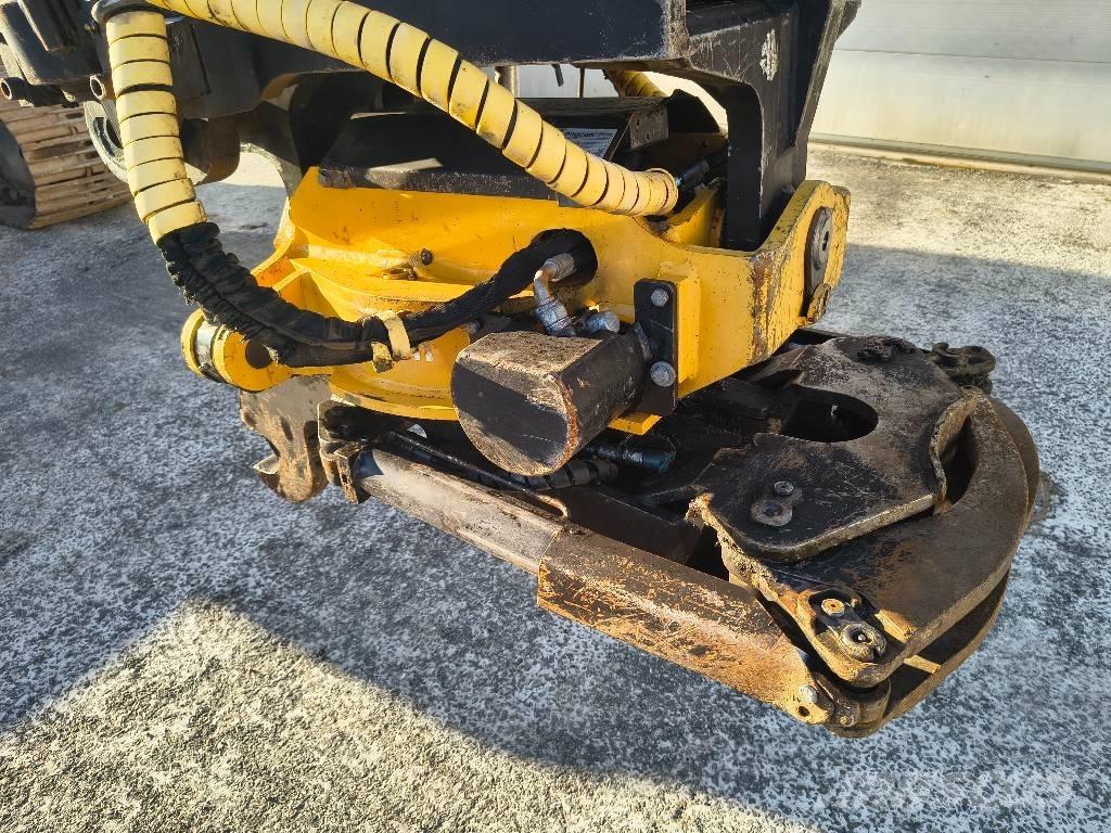 Komatsu PC 240 LC-10 Bagri goseničarji