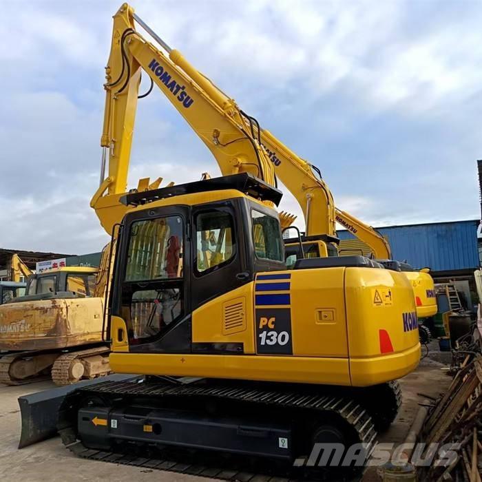 Komatsu PC 130 Bagri goseničarji