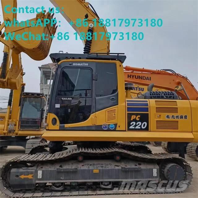 Komatsu PC 220-8 Bagri goseničarji