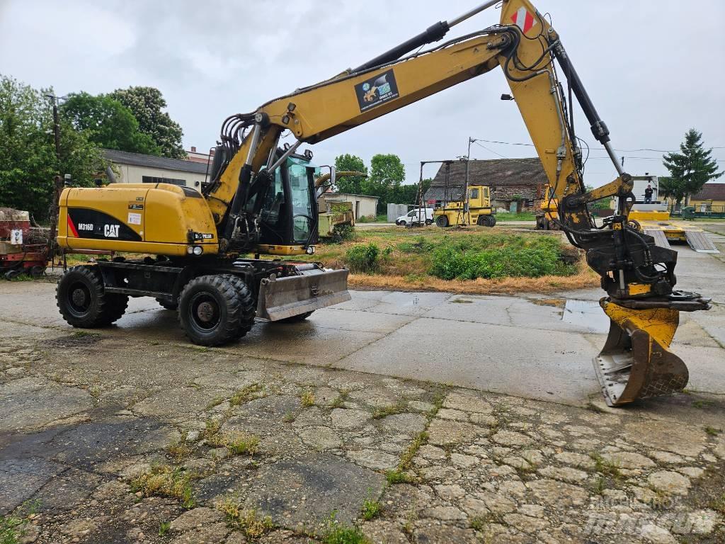 CAT M 316 D Bagri na kolesih
