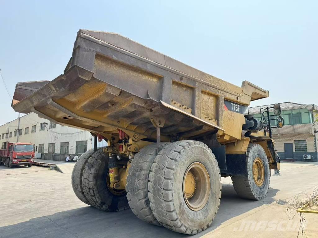 CAT 773 F Zglobni demperji