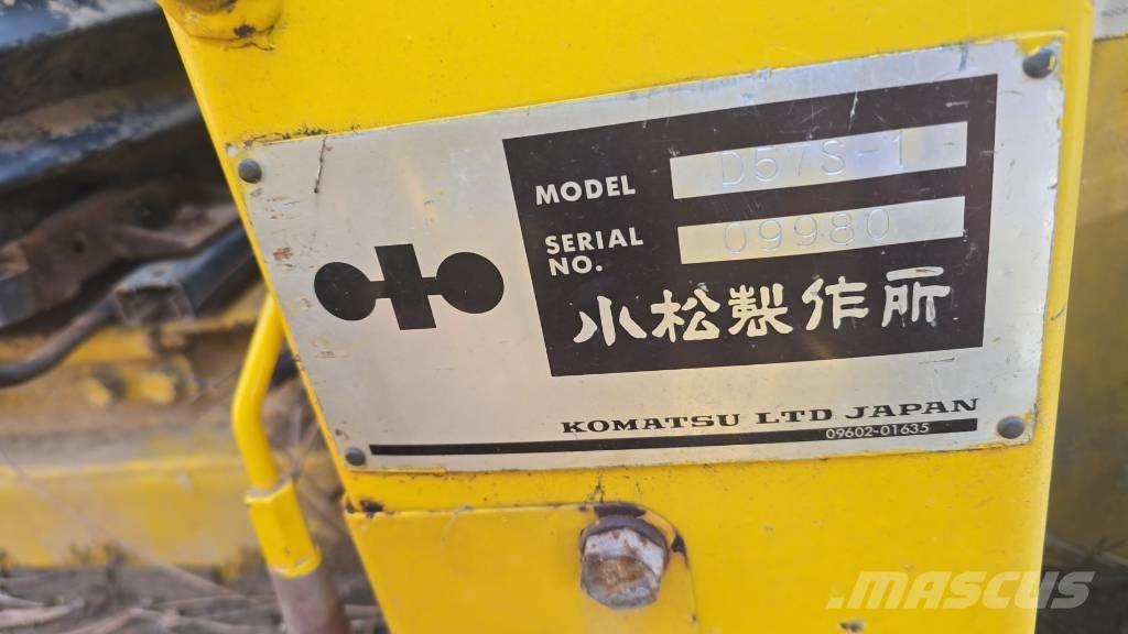 Komatsu D 57 S-1 Nakladalci goseničarji