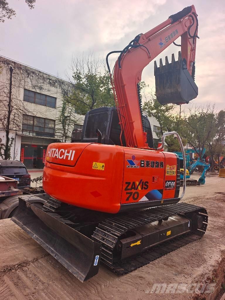 Hitachi Zaxis 70 Mini bagri <7t