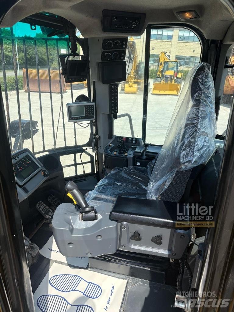 CAT 966 M Kolesni nakladalci