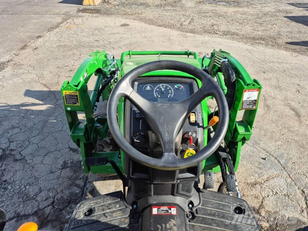 John Deere 2025 R Traktorji